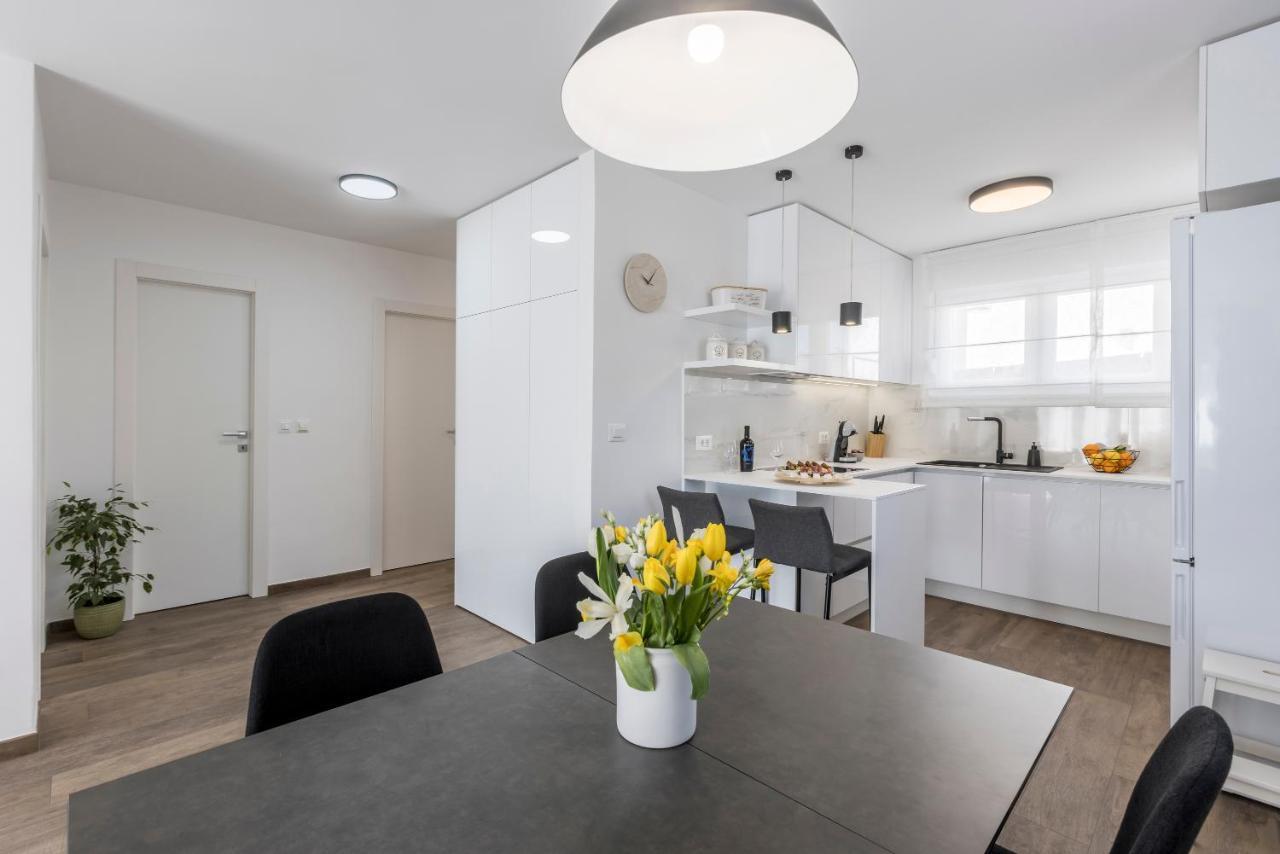 Domus Mea Apartment Сплит Экстерьер фото